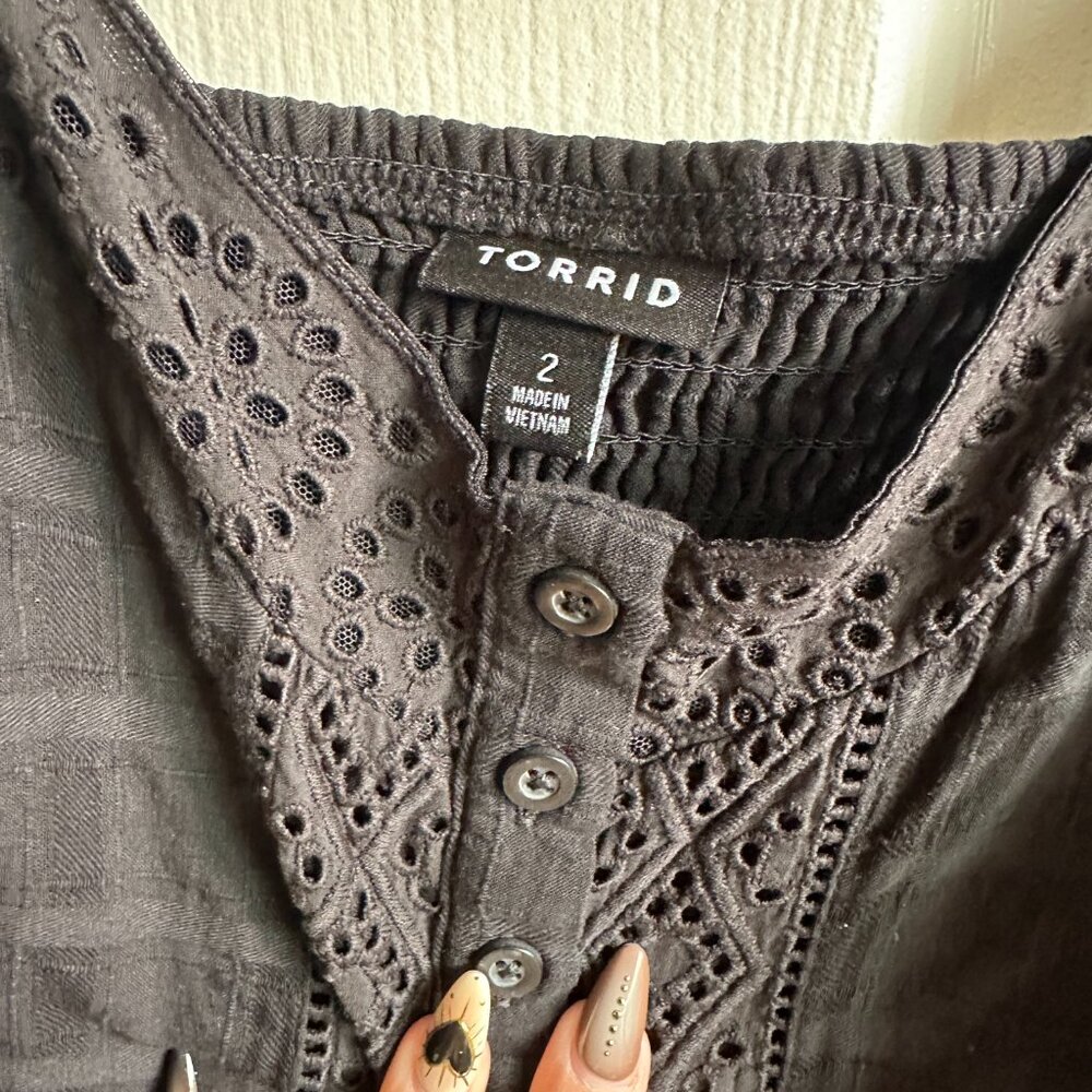 GUC Babydoll Cotton Windowpane Button Front Tank - Picture 4 of 4